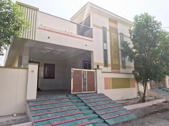 House.00 00 02 38.Still001 1 scaled scaled